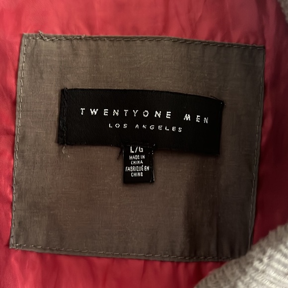 Large Forever 21 Men Lightweight Jacket -Olive and Red - Picture 2 of 3